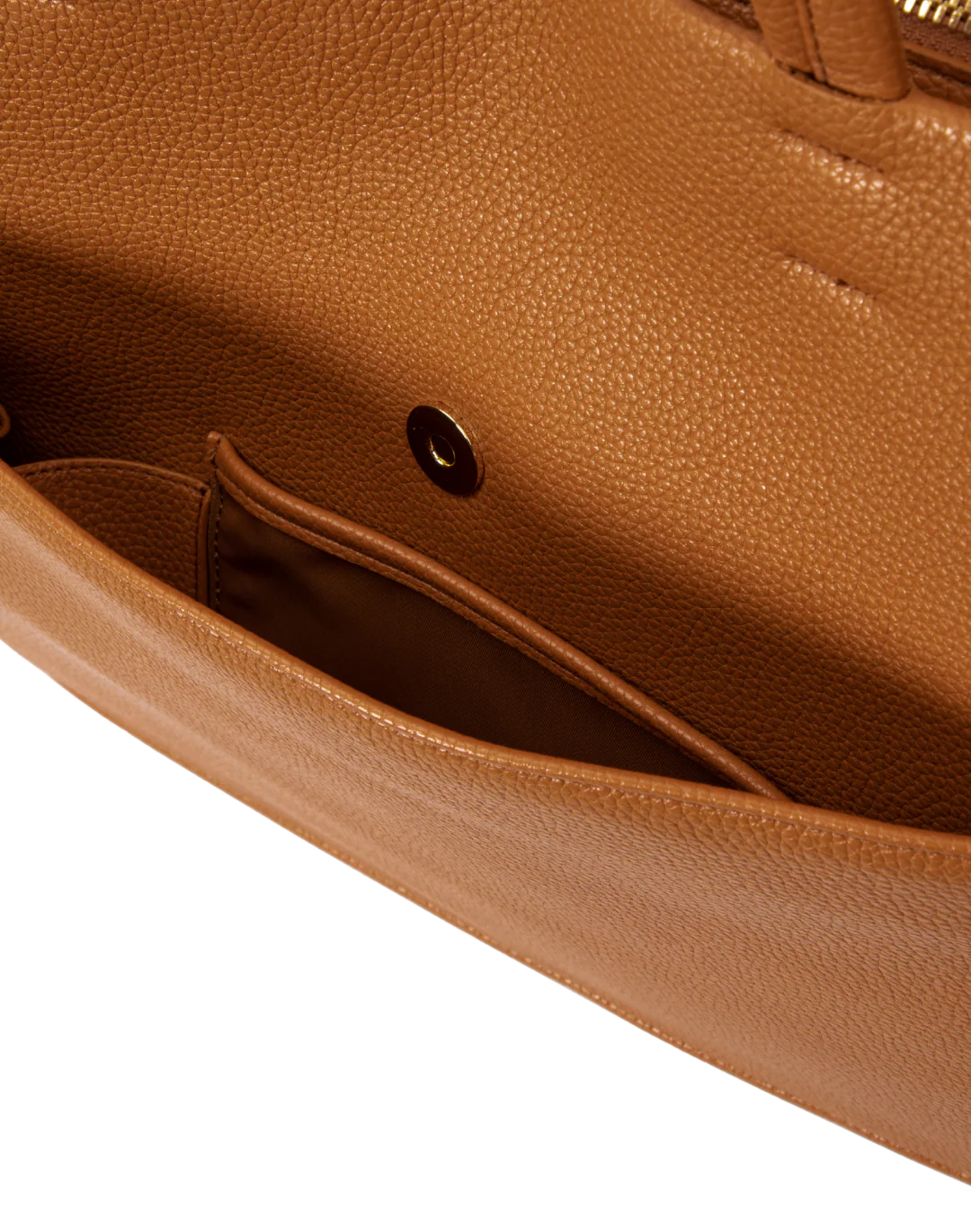 The Minimalist Tote Bag for Work & Travel - Image 14